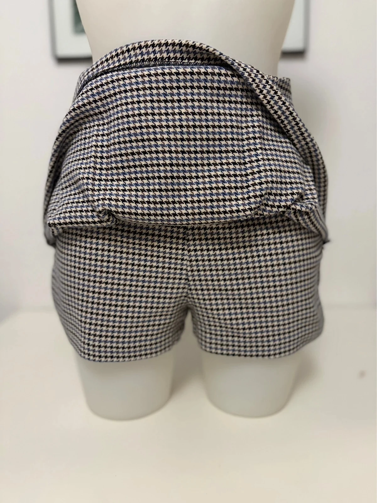 🌸 Falda corta Zara a cuadros azul, negro y crudo – Talla XS (34) – photo 8